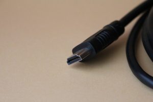 ７）入力端子に必須：HDMI出力、USB3.0、有線LAN、イヤホンジャック